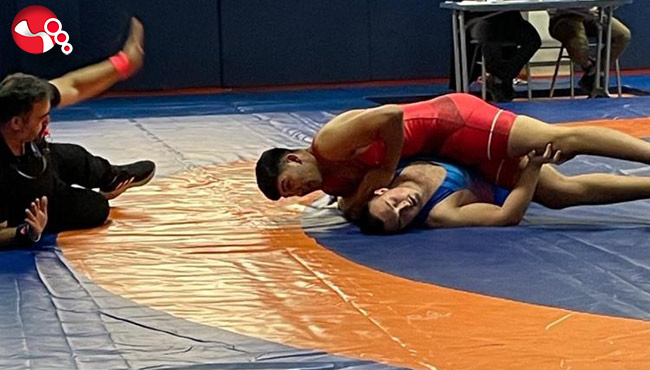 Rakibini tek hamlede tuş etti…