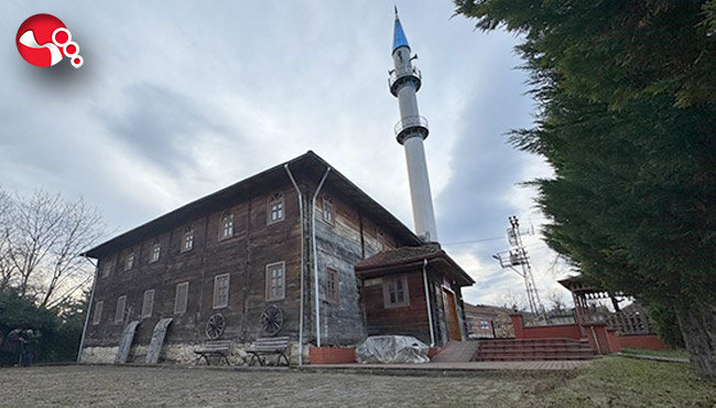 Çivisiz Cami ziyaretçilerini bekliyor