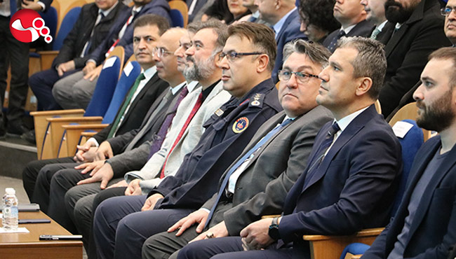 Gençler, Gençlik Politikası Çalıştayı'nda buluştu