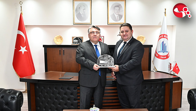 Yeşil’den Rektör Özölçer’e ziyaret...