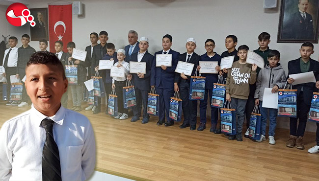 Birinciliği kıl payı kaçıran öğrenci gözyaşlarına boğuldu