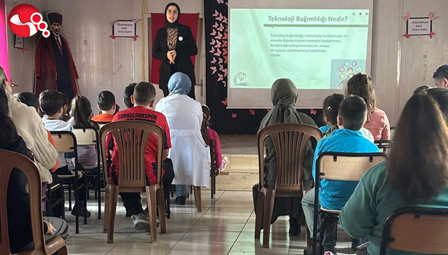 Çatalağzı'nda bağımlılıkla mücadele sunumu yapıldı