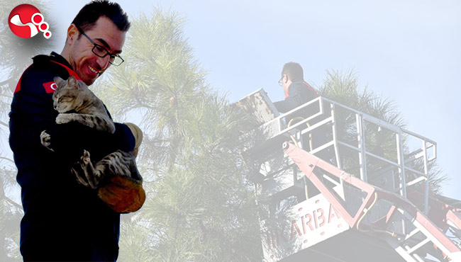 Kendisini kurtaran itfaiyeciye sarılarak teşekkür etti…