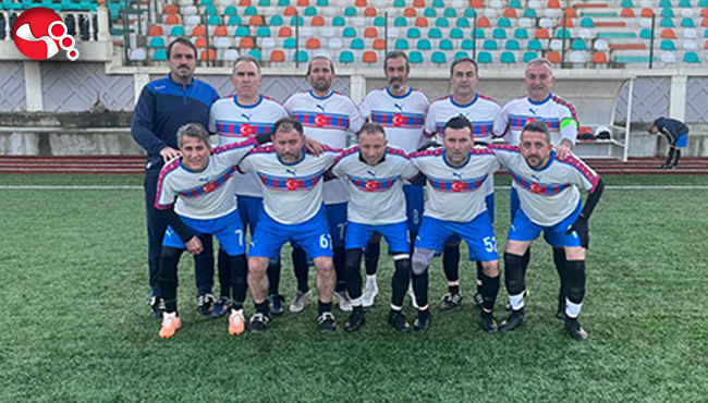 Turgut Tanyıldız Masterler Şampiyonluğa bir adım daha yaklaştı...