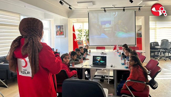 Kızılay; İyiliği Paylaştıkça Güçleniyor...