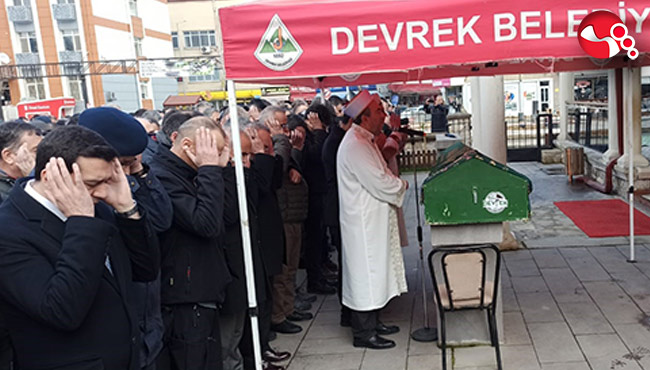 Şehit annesi son yolculuğuna dualarla uğurlandı