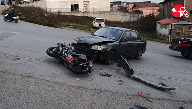 Kafa kafaya çarpıştılar....