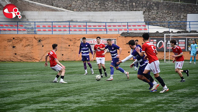 Kdz.Ereğli Belediyespor U18 Takımı, Emin Adımlarla...