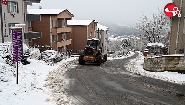 Kdz.Ereğli'de karla mücadele çalışmaları...