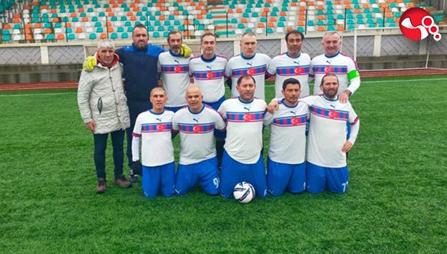 Turgut Tanyıldız Masterler şampiyonluğa gidiyor...