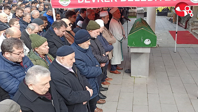 Görev yaptığı camiden cenazesi kaldırıldı