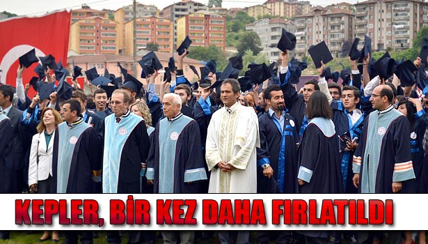 ALAPLI'DA MEZUNİYET SEVİNCİ