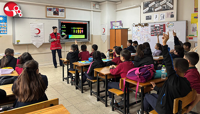 Kızılay'dan Diyabet ve Obezite Eğitimi