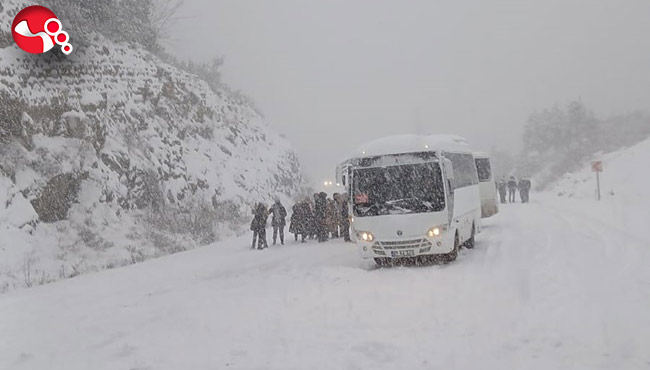 İşçi servisleri yolda kaldı…