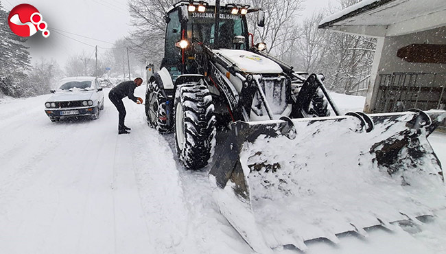Devrek’te 35 köy yolu kar nedeniyle ulaşıma kapandı