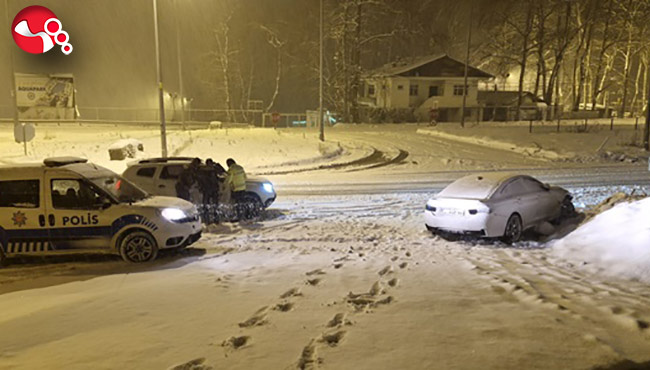 Bariyerlere çarptı!