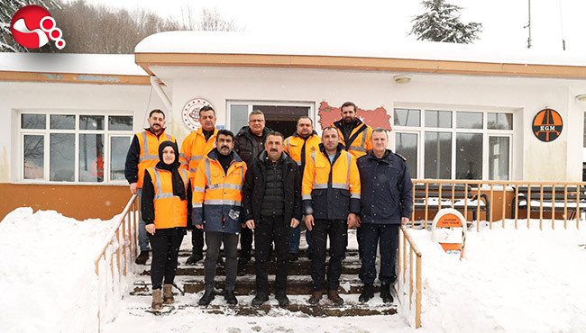 Vali Hacıbektaşoğlu, sahada görev yapan ekiplerle buluştu