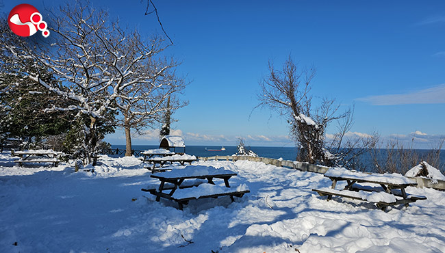 Güneşle birlikte kartpostallık manzaralar oluştu
