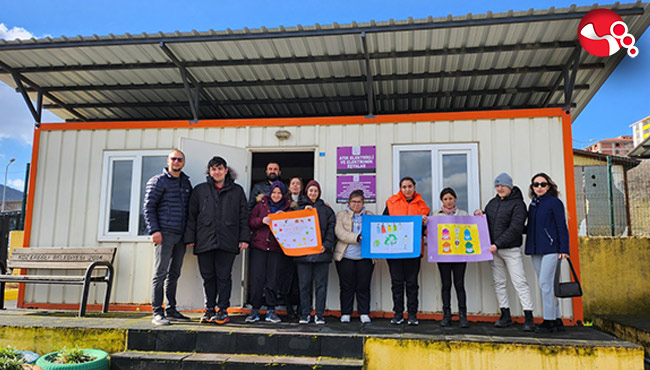 Öğrencilerden Atık Getirme Merkezine ziyaret...