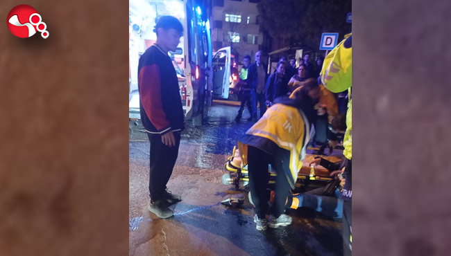 Motosikletliler çarpıştı!...