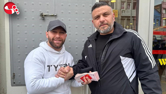 ATM'de bulduğu parayı sahibine teslim etti.