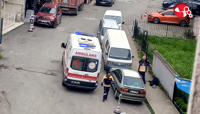 Yerde öylece yatıyordu!....