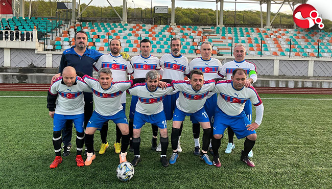 Turgut Tanyıldız Masterler finalde!....