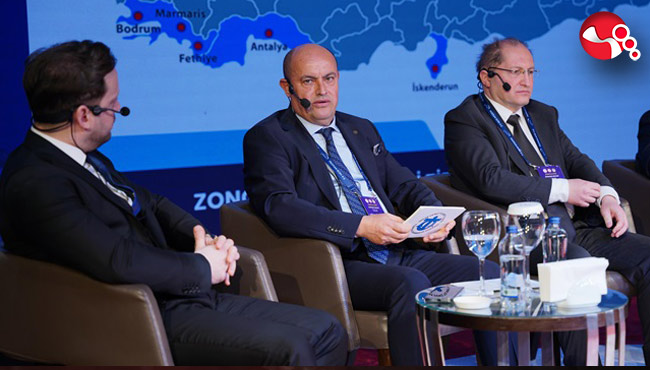 Başkan Ünlüer, Ekonomi Zirve'sinde sunum yaptı