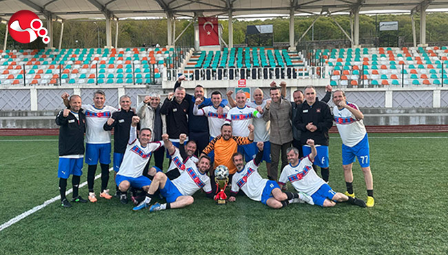 Turgut Tanyıldız Masterler bir kez daha şampiyon oldu....