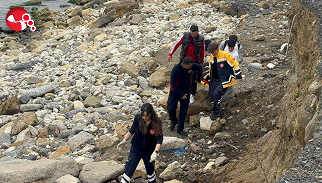 Kayalıklardan düştü