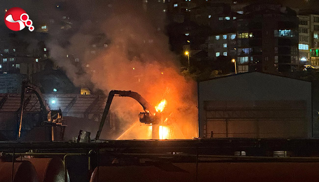 Alevler geceyi aydınlattı