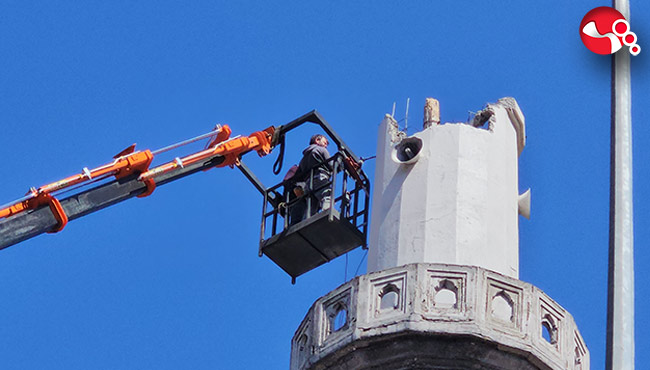 100 yıllık caminin minaresi yıkılıyor....