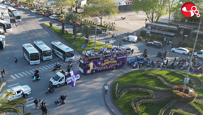 Kdz. Ereğli Belediyespor şehir turu attı....