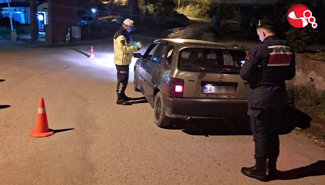 Jandarma ve polisin denetimleri sürüyor