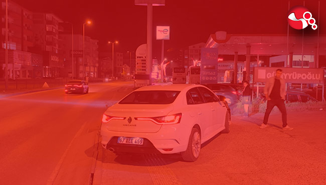 Otomobille Motosikletli çarpıştı!..