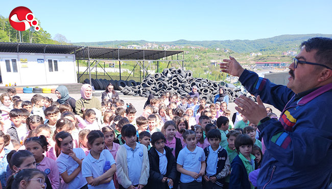 Öğrenciler, Atık Getirme Merkezini ziyaret etti...
