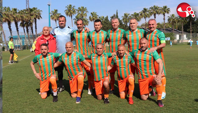 Turgut Tanyıldız Masterler çeyrek finalde!...