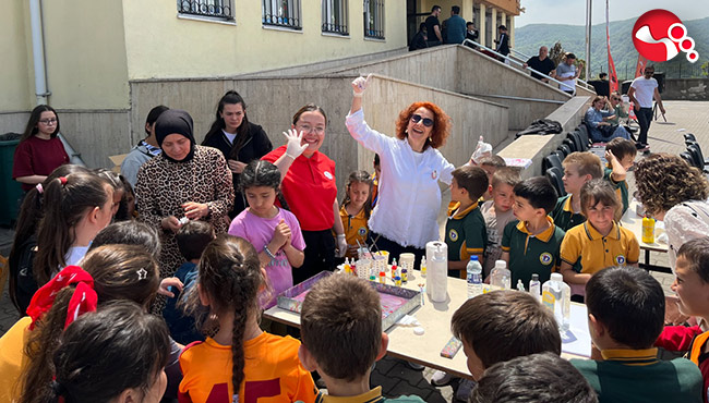 Bu kez Ören Okulundaydı....