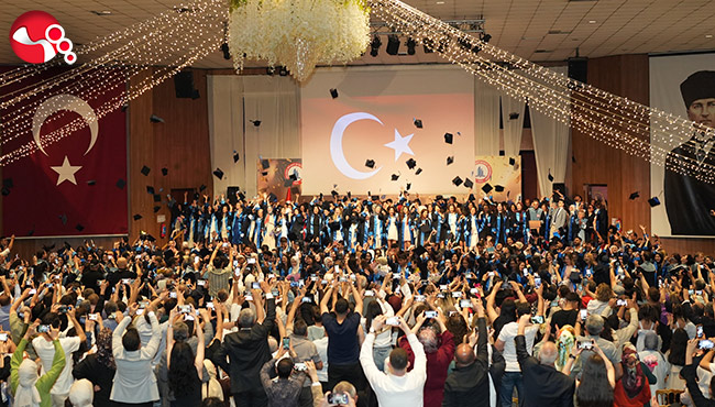 BEUN Ereğli'de mezuniyet coşkusu!....