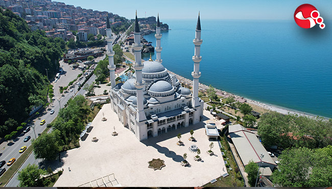 Uzun Mehmet Camii 4 yaşında....