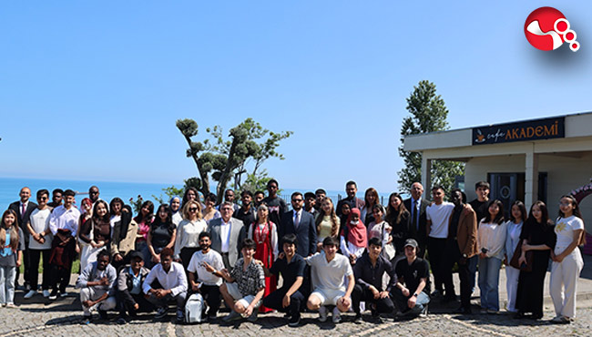 Rektör Özölçer kültür elçilikleriyle buluştu