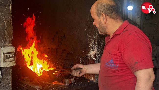 Osmanlı'dan miras mesleğiyle bayrama hazırlanıyor