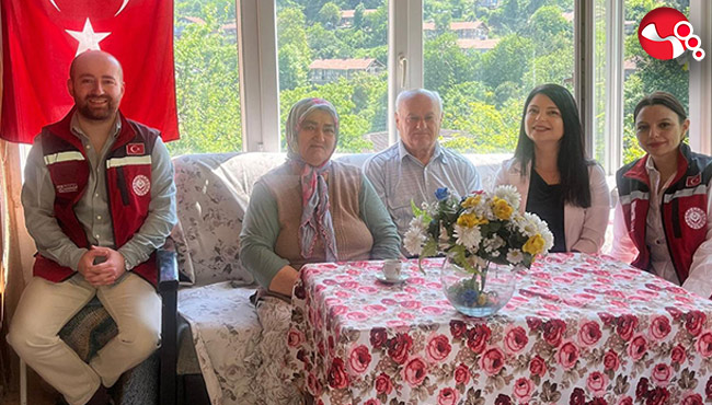 Bayramda şehit aileleri ve gaziler unutulmadı