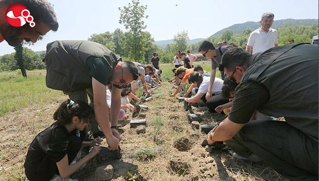 Çocuklara doğa sevgisi aşılayan etkinlik!...