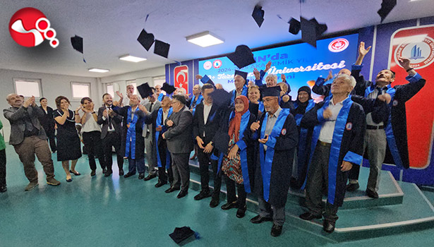 60 yaş üstü bireylerde mezuniyet sevinci!...