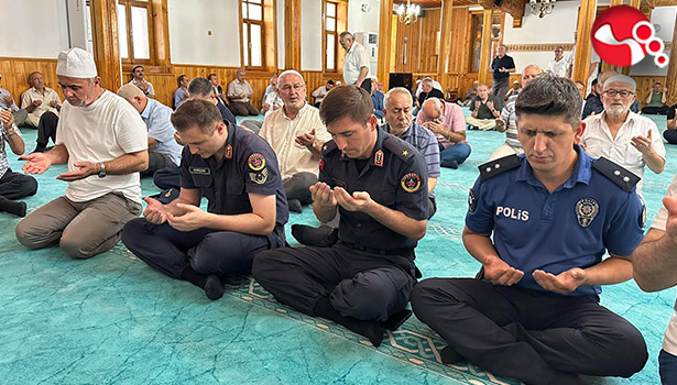 Alaplı'da 15 Temmuz Şehitleri Anma Programı düzenlendi