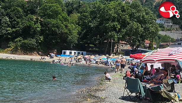 Sıcak havada deniz keyfi