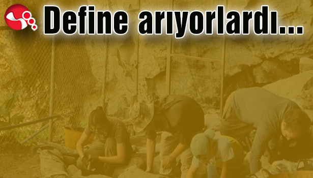 Dedektörle define arıyorlardı