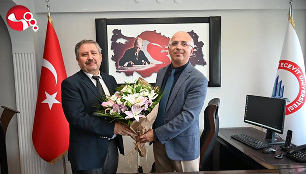 Mühendislik Fakültesi Dekanlığında devir teslim töreni...