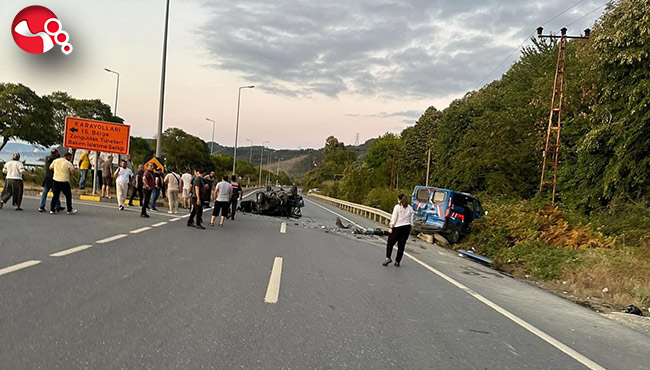 Jandarma aracına çarptı: 1 ağır yaralı